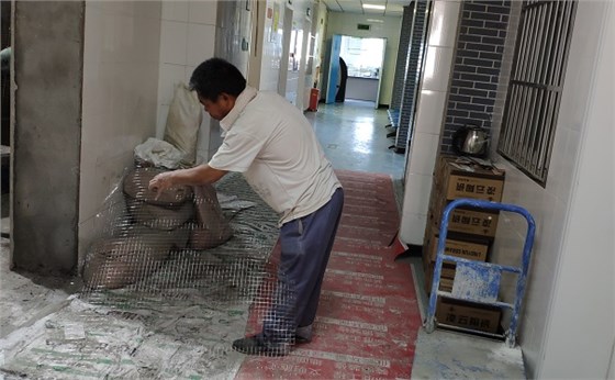 CT室防辐射工程硫酸钡施工现场图