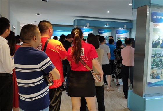 参观熊谷公司 参观熊谷公司