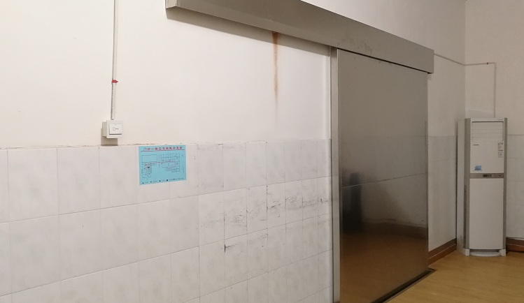 怎样使用正确方法对辐射防护门进行保养？