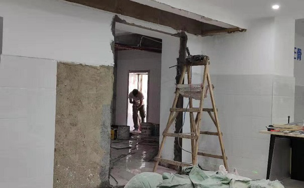 防辐射铅门施工中 防辐射铅门施工中