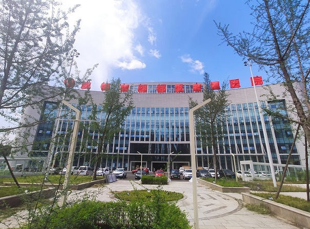 郫县区中医医院新院区门头照 郫县区中医医院新院区门头照