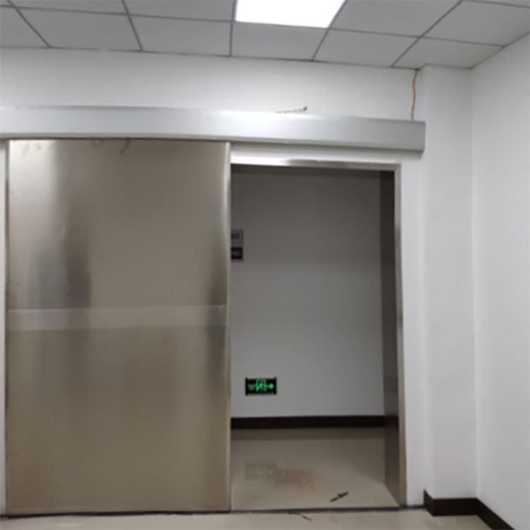 铅门厂家告诉你放射科安装防辐射铅门的重要性