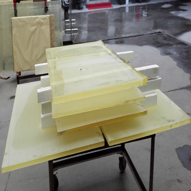 防辐射铅玻璃与普通玻璃有哪些区别呢？